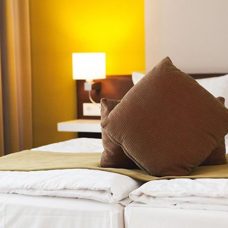 Weinhotel Kaisergarten Alzey Zewnętrze zdjęcie